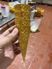 دستگاه سازنده مخروطی وفل بستنی کاملاً اتوماتیک تجاری از 71 صفحه پخت (به طول 9 متر)